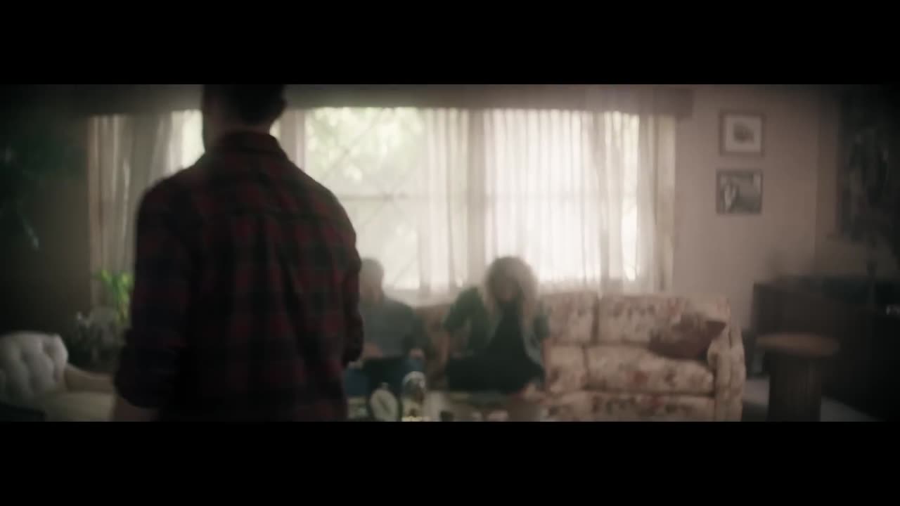 Chris Lane - Take Back Home Girl ft. Tori Kelly (Official Music Video)