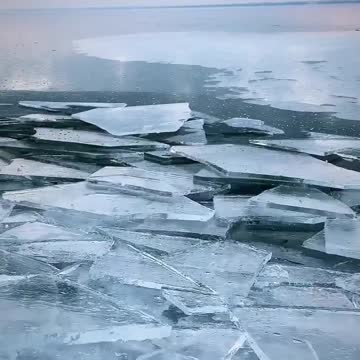 Ice stacking (watch with sound on) 🧊