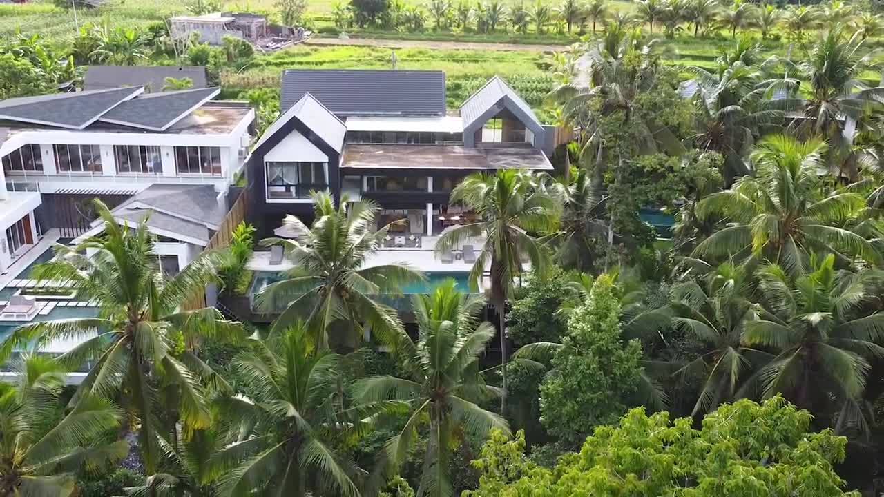 _NEW_Incredible 5BR Villa Amazing Ubud Jungle View (1)