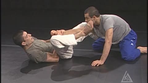 Lesson 10 - Triangle Choke - Slice 3 - Giant Killer Variation