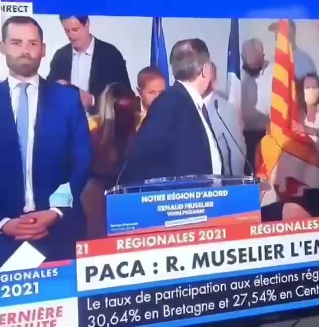 The show must go onn