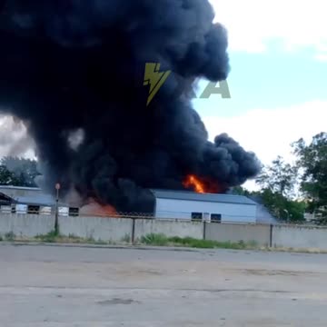 Fire breaks out in Russian depot in Kherson.