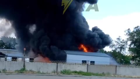 Fire breaks out in Russian depot in Kherson.