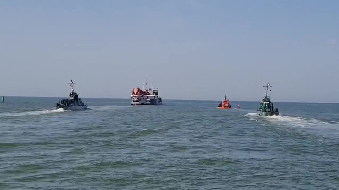 Two armored crafts, port of Mariupol