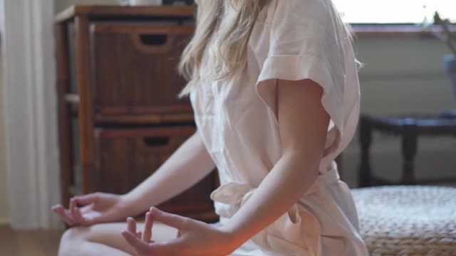 Meditation and essential oil benefits