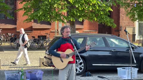 Greifswald: Dieter präsentiert etwas Musik 23-05-2022