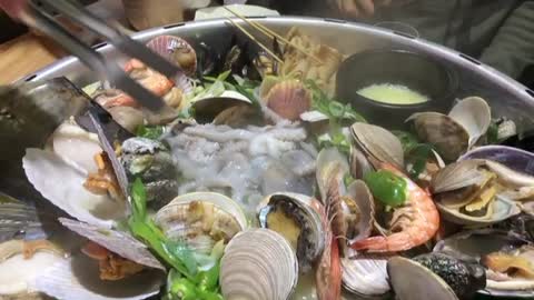 [Korea] Octopus in steamed clam