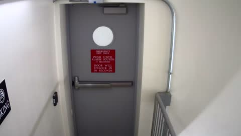 6153RHOBGRRGST1StairwellSide_2021-01-06_08h40min01s150ms.mp4