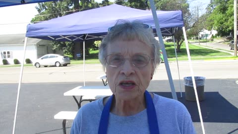 Grilling for Dollars at Oliver's Corner Market