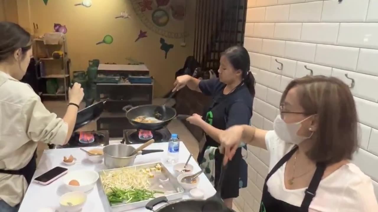 Must try Thai Cooking Class