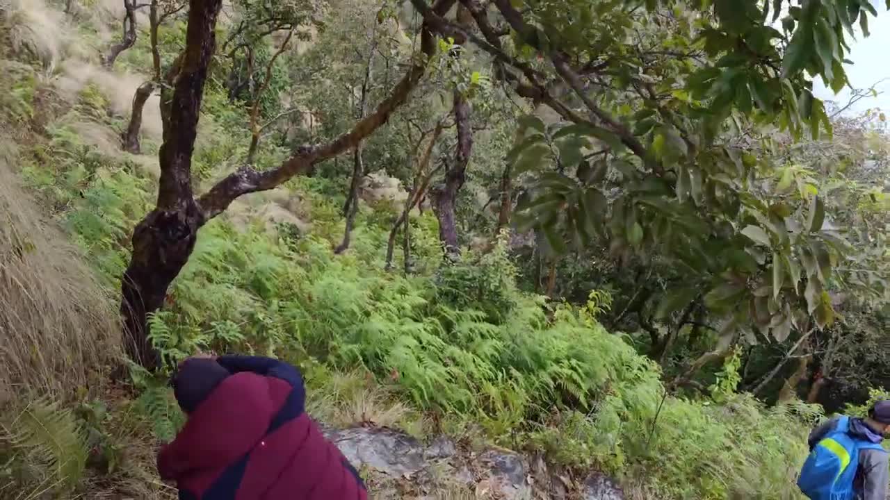 Adventurous rainaskot hiking