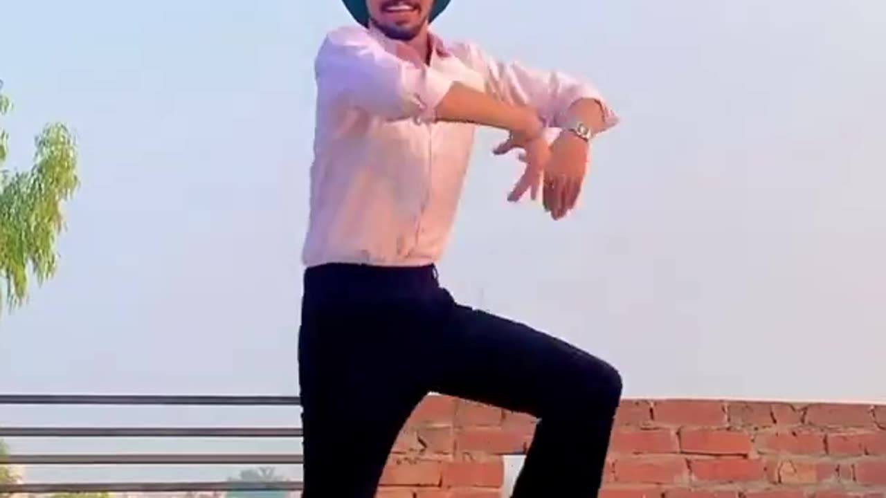 LEARN BHANGRA EASY BHANGRA STEP🤣😂😅😆