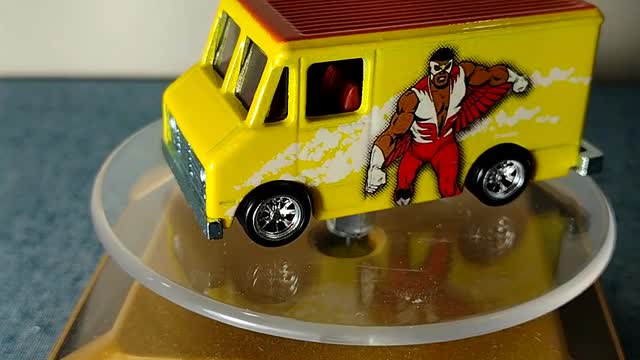 Hot Wheels Premium Serie the Falcon