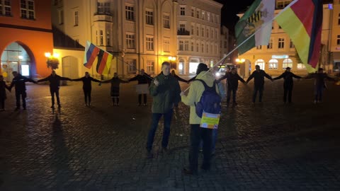 Greifswald - Friedens- und Menschenkette sowie abschließende Worte von Jens 07-10-2024