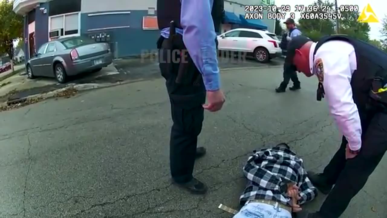 Insane Man Goes Ballistic On Police For Doing Their Job