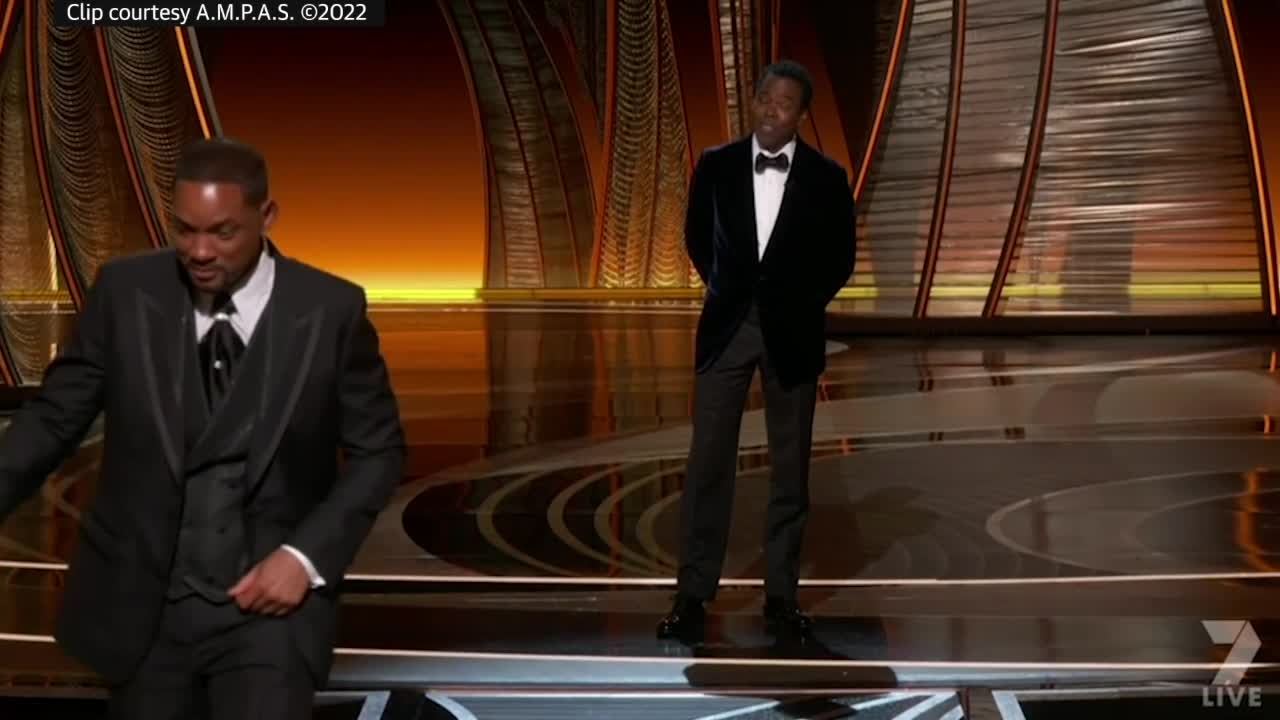 Will Smith Bitch Smacks Chris Rock at the Oscars