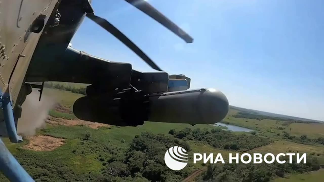 🇷🇺🇺🇦Ka-52 helicopters strike Ukrainian Armed Forces in Kursk Oblas