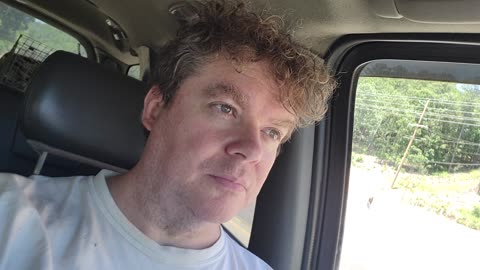 Listinin to smoof jamz