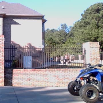 Short - Crazy wheelie on my Raptor 90