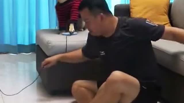 The dog broke the screen when the owner cheated while playing the game