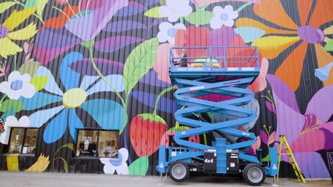 Muralist Emma Daisy on the Power of Community Art