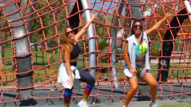 TWIN SISTERS ZUMBA DANCE 🔥 LIT VIDEO