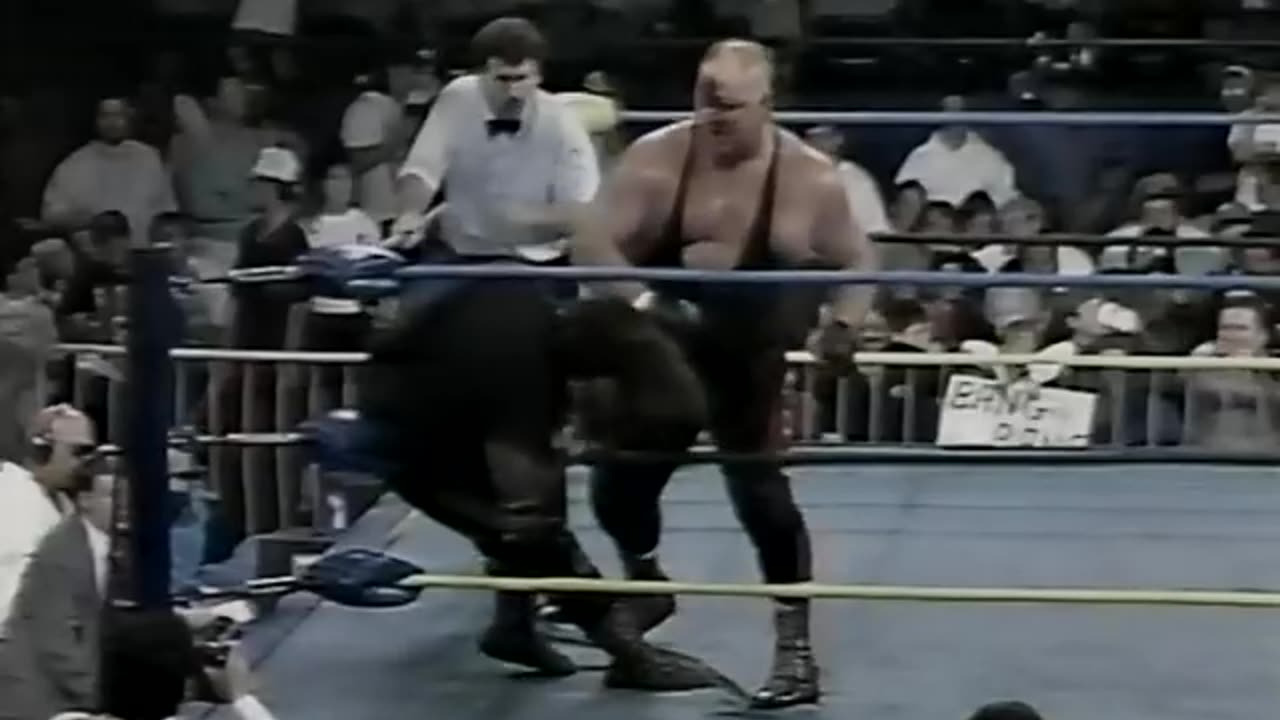 WCW Halloween Havoc "spin the wheel, make the deal" + countdown show Oct 24 1993