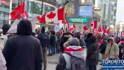 Canadians respond to police attacks with huge protests everywhere