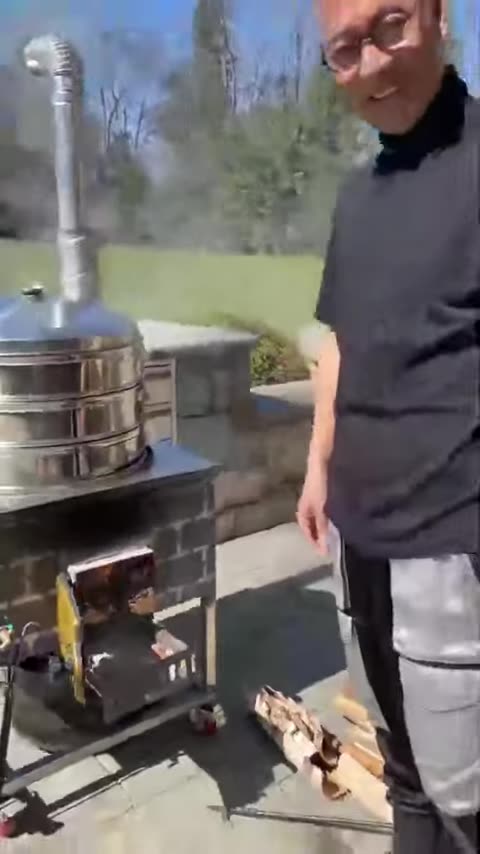 20210327文贵先生GETTR¹：想想儿时没有材火．没有粮食做饭吃的生活……和今天的世界相比，我们真是太幸福了，这是没有在西方世界生活过的人……无法懂得的……没有对比就没有真相…