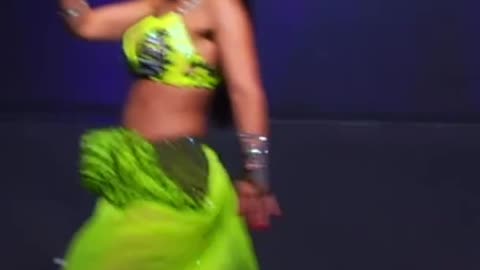 Belly dance