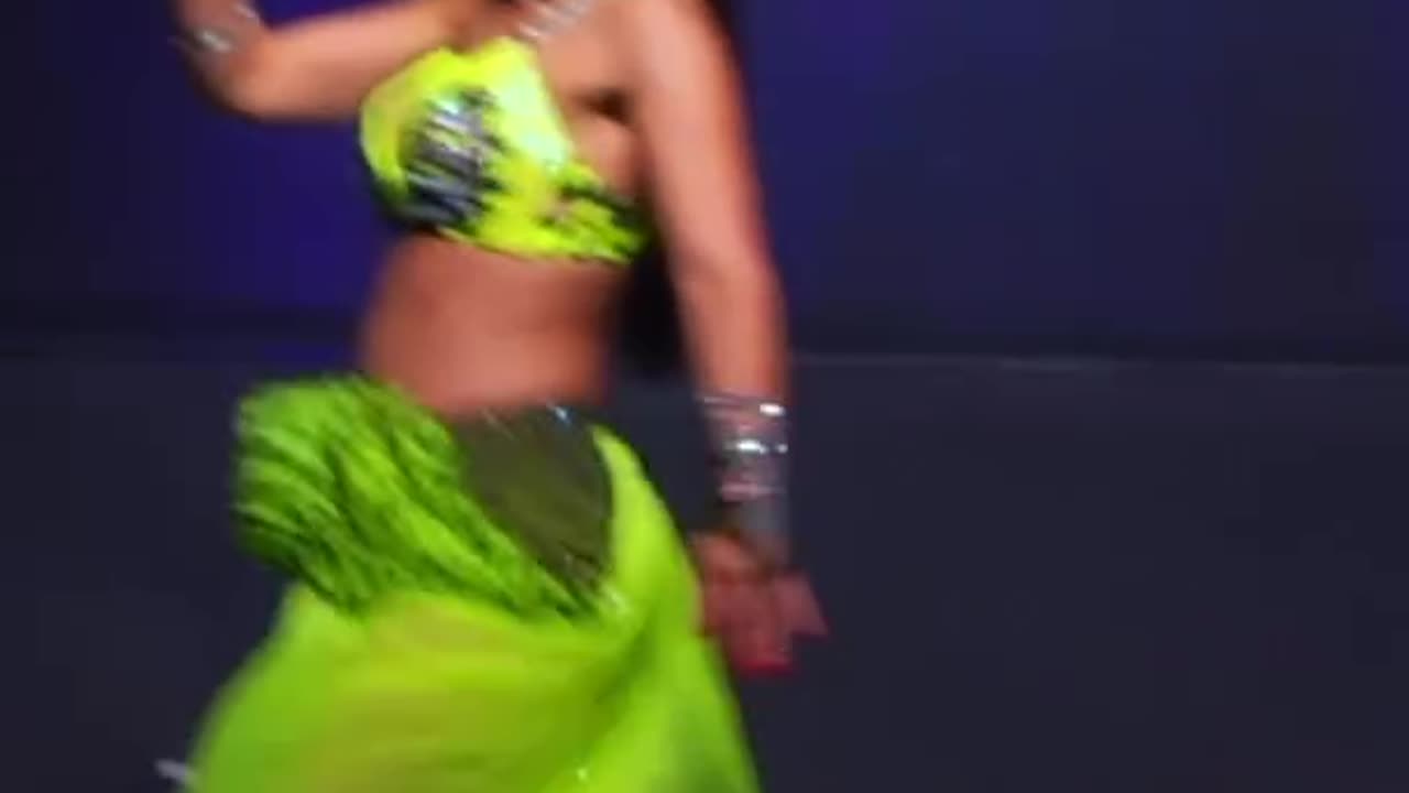 Belly dance