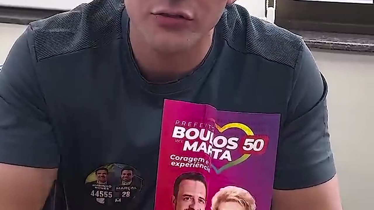 Chegou um panfleto do Boulos pra mim e eu não acreditei nisso 🤯. Veja até o final! #shorts #psol