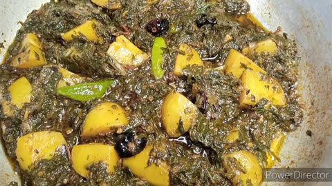 Sindhi Palak Aloo Recipe