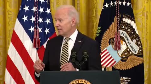 So here's Joe Biden being a pervert again... nothing to see here folks.