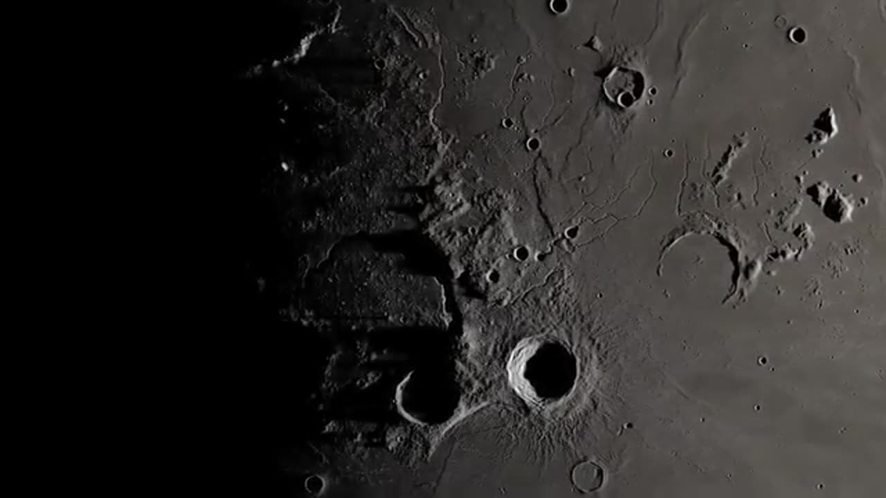 clear the lune moon lunar reconniassance orbiter #Nasa #Amezing #elonmusk