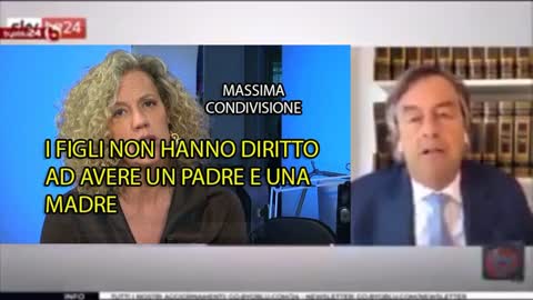 aaa distruzione famiglia collage as