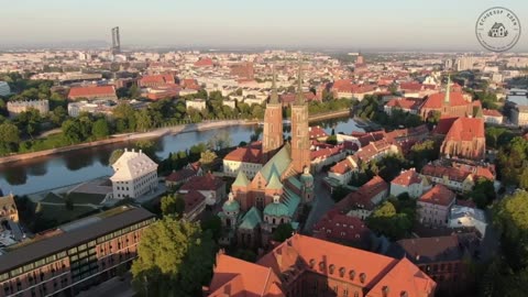 Nature’s Calm: Poland’s Scenic Escape in 4K