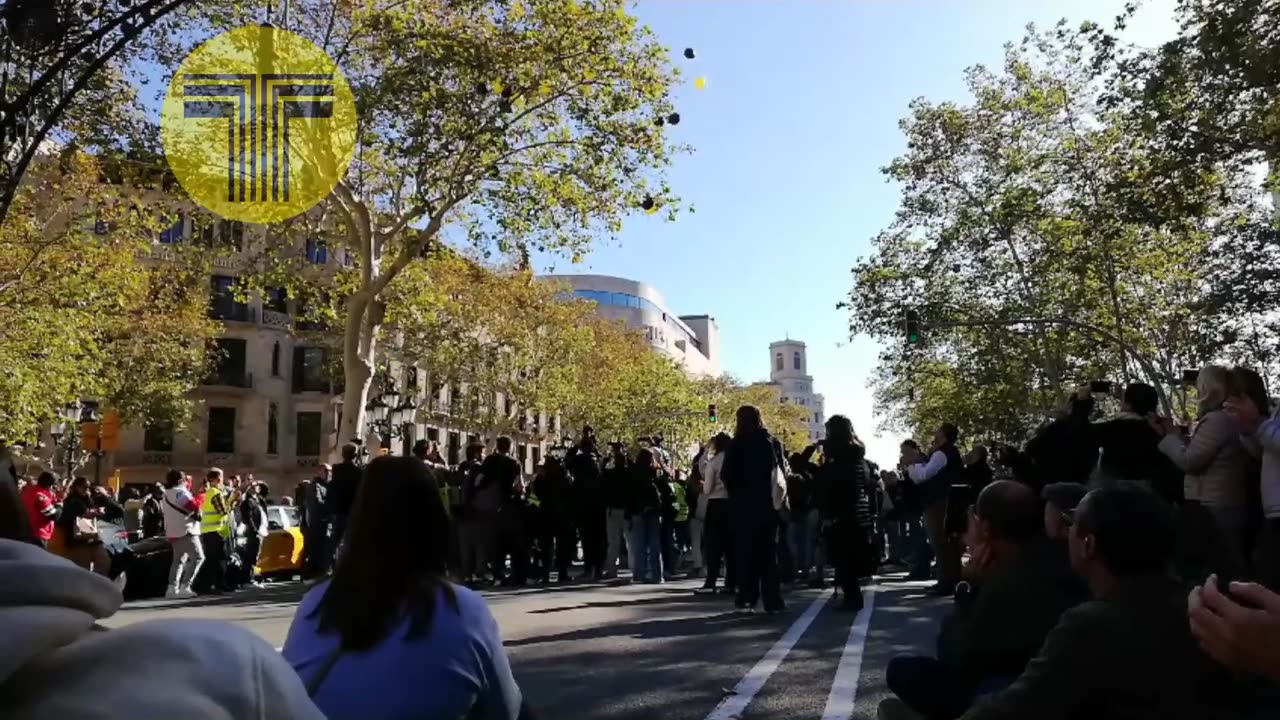 Los taxistas se concentran en Barcelona por la muerte del compañero agredido