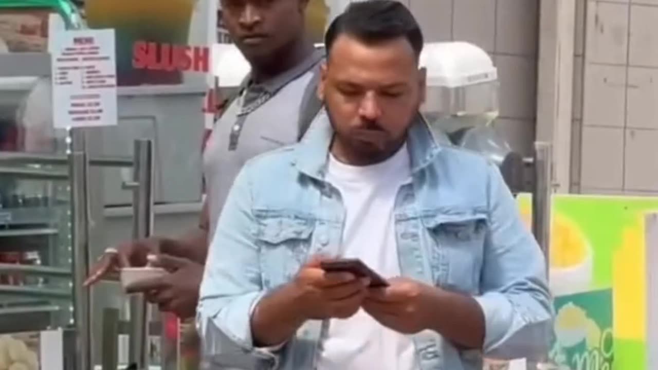 LOL 65🤣