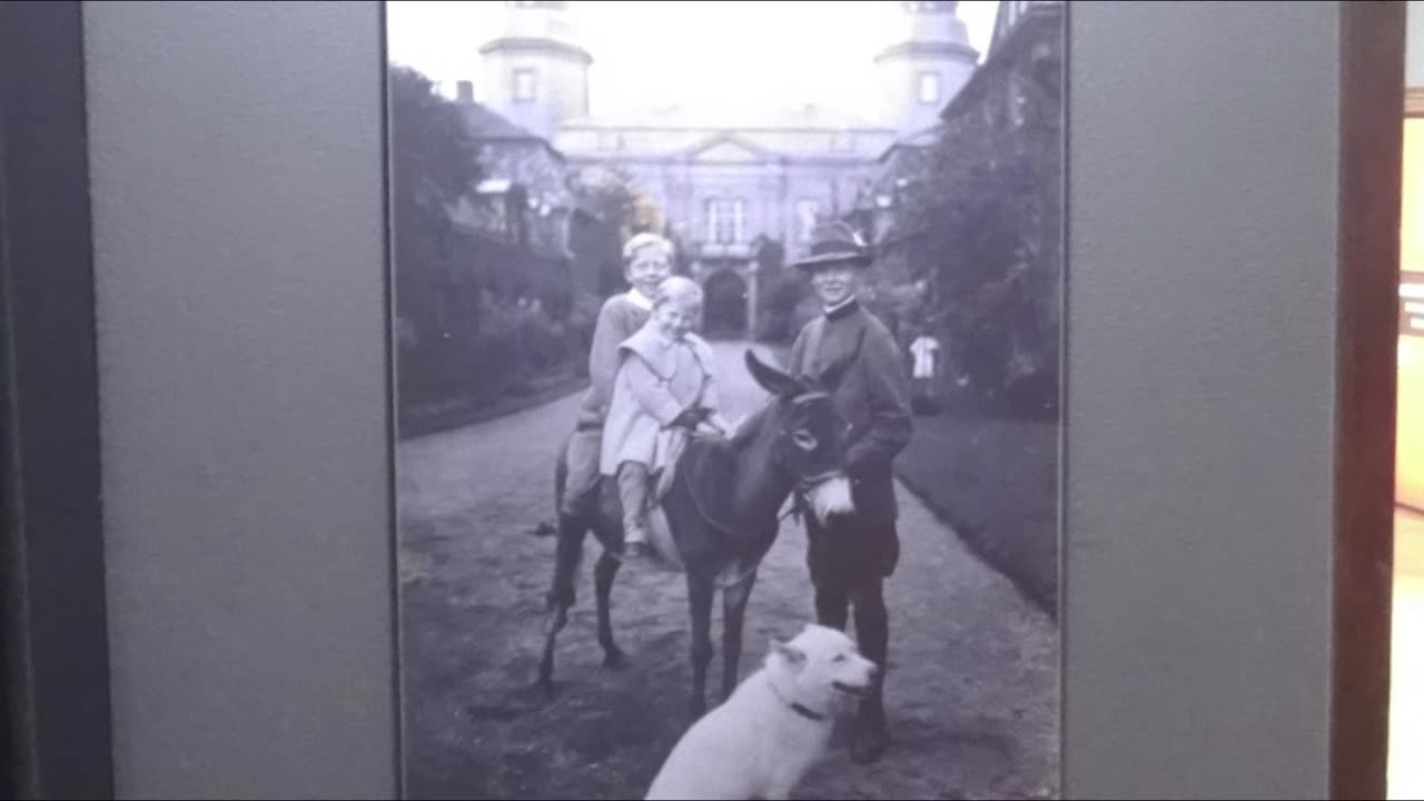 Bonus Audience in Castle Książ