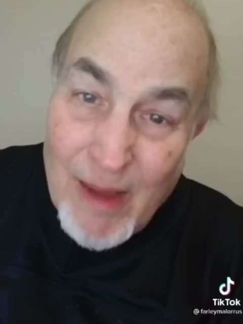 4th Generation Ukrainian tells us all why Putin entering Ukraine is a GOOD thing.