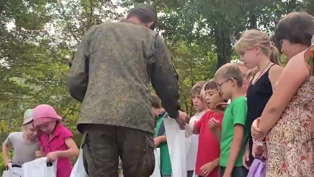 ΡΩΣΟΙ ΣΤΡΑΤΙΩΤΕΣ ΜΕ ΛΑΜΔΑ