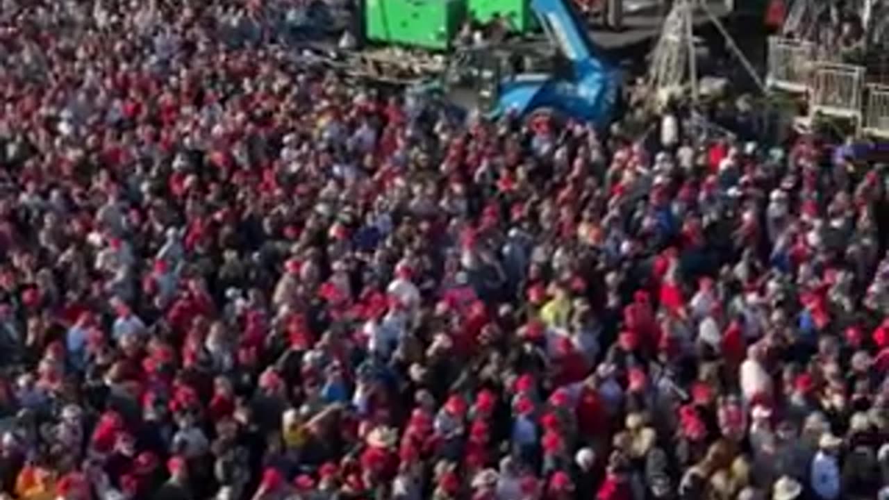 Look at the crowd at Trumps rally in Butler