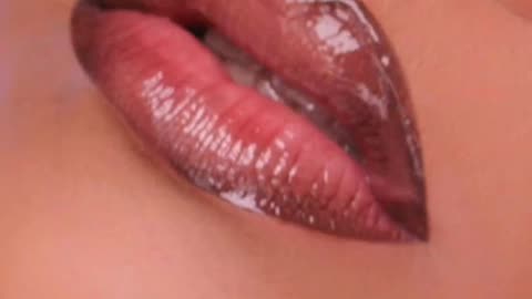 Rihanna @badgalriri Photoshooting at FentyBeauty