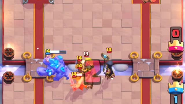 GÓLEM takes everyone for a ride 😘 CLASH ROYALE | 2022