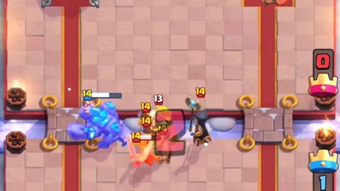 GÓLEM takes everyone for a ride 😘 CLASH ROYALE | 2022