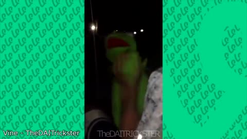 CLASSIC NOSTALGIC VINES TO MAKE YOU CRY LAUGHING