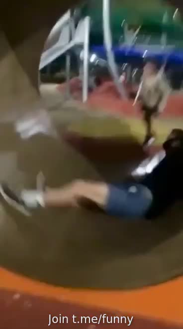 Who has try this? Try Not To Laugh 4 - 2022