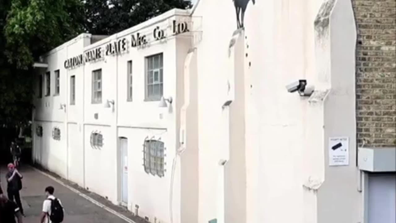 Two Banksy Artworks Appeared In London Today In Less Than 24 Hours