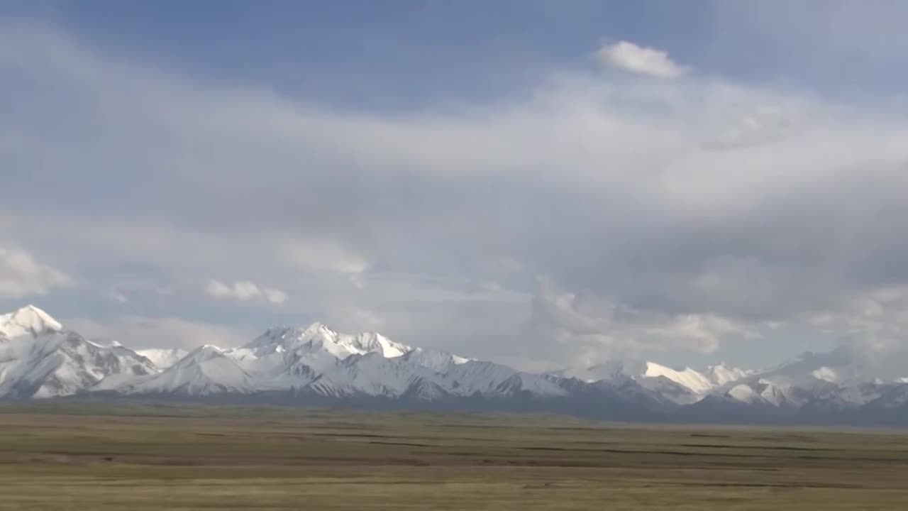 Beatifull mountains in Irkeshtam, Kyrgistan